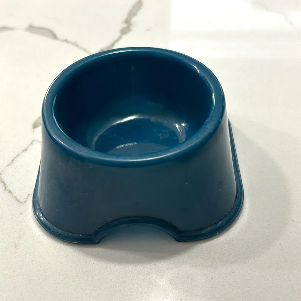 Plastic Small Animal Food Dish Lizard Reptile Cat Gerbil Mouse Rat Bunny Pet